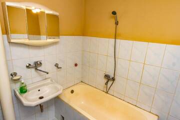 Фотографии Лоджи Hostel Farkaslaka г. Lupeni (Румыния) №5 Фото Лоджи Hostel Farkaslaka г. Lupeni 5