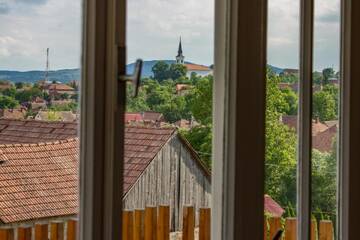 Фото номера Трехместный номер Лоджи Hostel Farkaslaka г. Lupeni 3